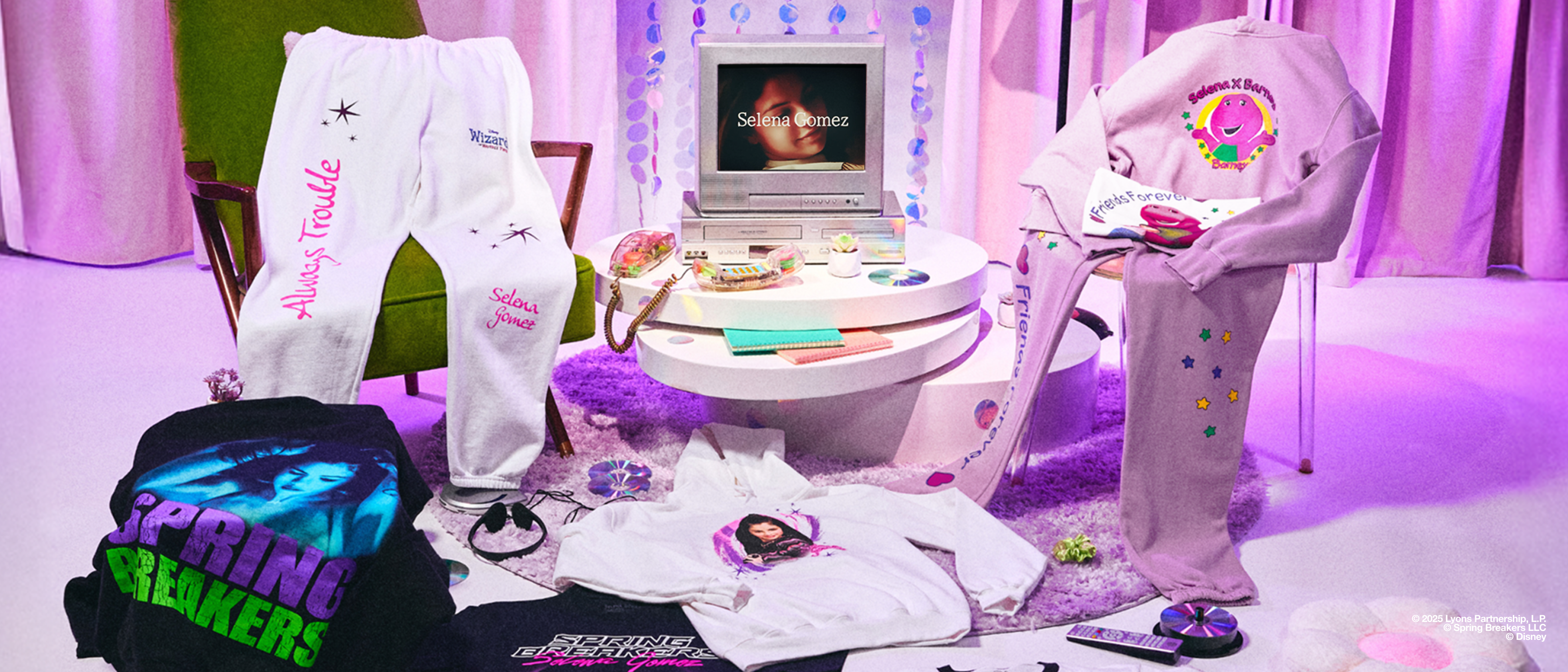 SELENA GOMEZ | Throwback Collection | Complex Shop